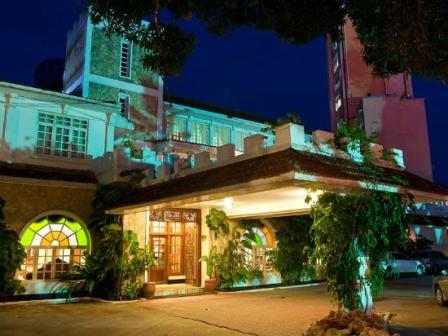 Aponye Hotel and Lodge in Kampala City Uganda