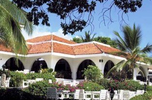 Kenya Mombasa beach hotel accommodation