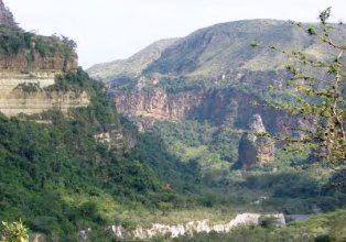 kenya-national-parks-hells-gate-national-park
